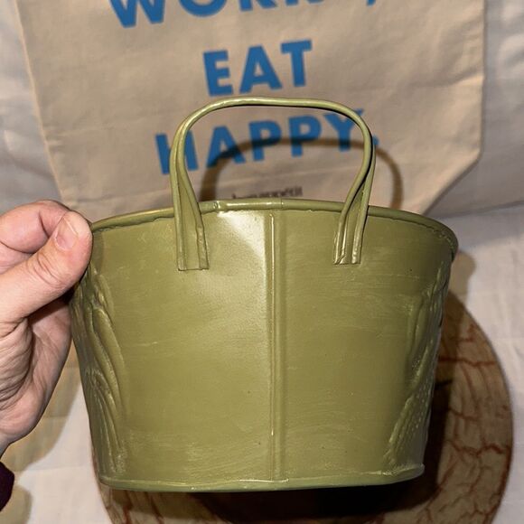 Metal Tin Bowl with Handles Green Fruit Harvest Dented Design - Picture 7 of 7